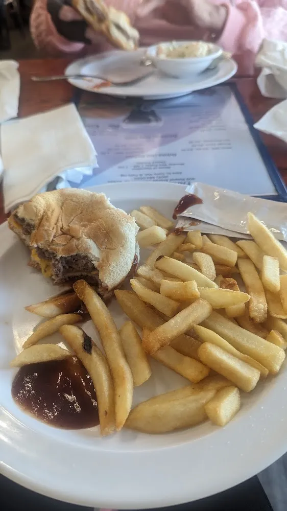 Cheeseburger and French Fries